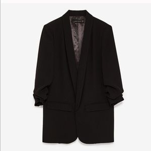 🔥 ZARA gathered sleeves black blazer size: XS